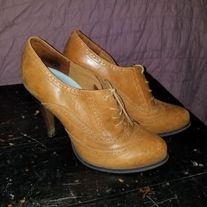 Aldo oxford pumps booties heels